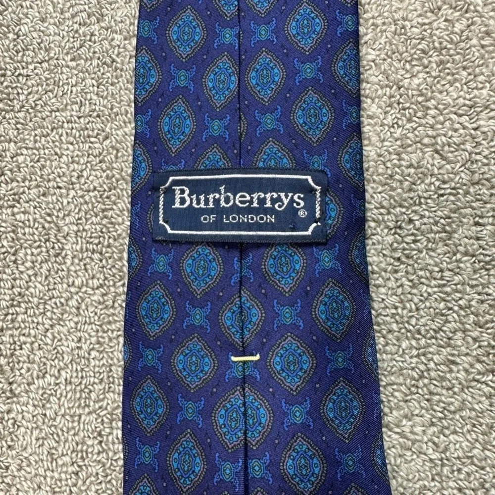 Burberrys of London Silk Tie Navy Blue Medallion Geometric Hand Sewn Vintage